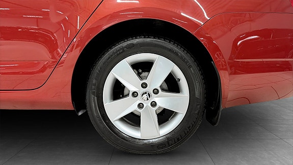 Skoda Octavia 6 of 19