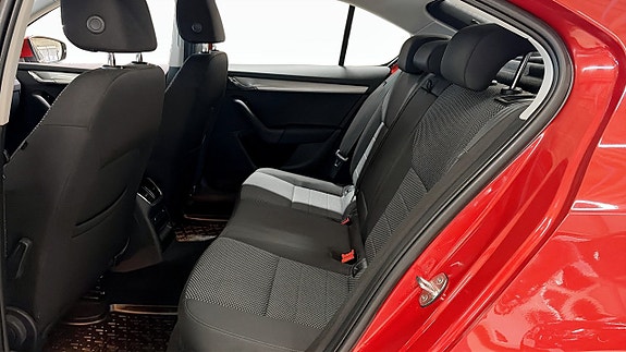 Skoda Octavia 11 of 19