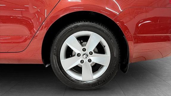 Skoda Octavia 6 of 19