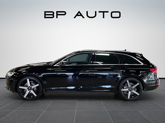 Audi A4 3 of 23