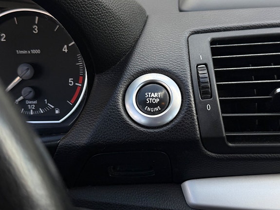BMW 116d 8 of 11