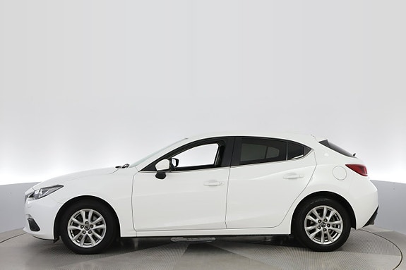 Mazda 3 2 of 18