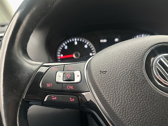 Volkswagen Sharan 17 of 30