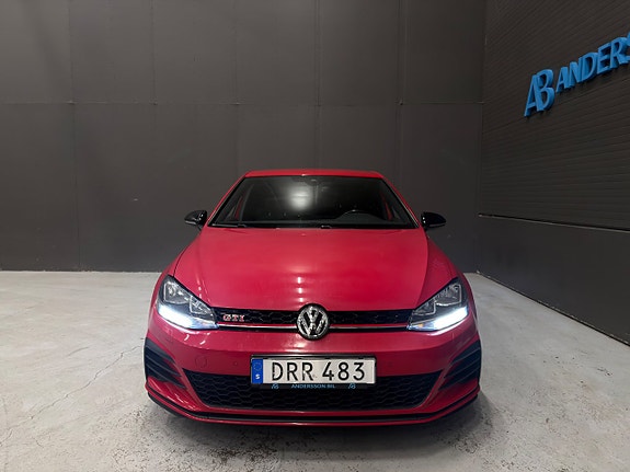 Volkswagen Golf I 9 of 26