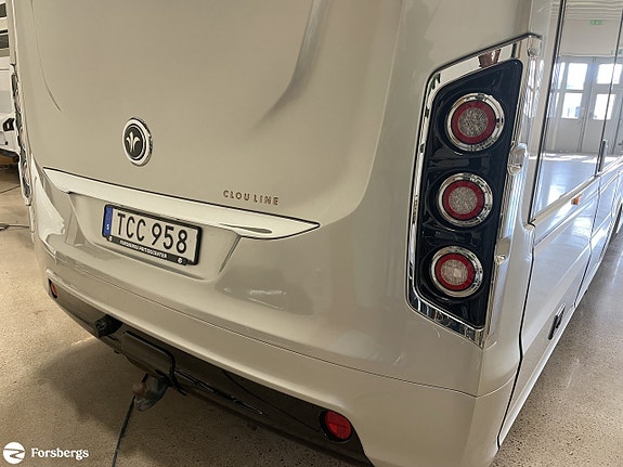 Niesmann Flair 920 LF 3 of 21