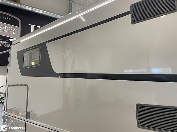 Niesmann Flair 920 LF 4 of 21