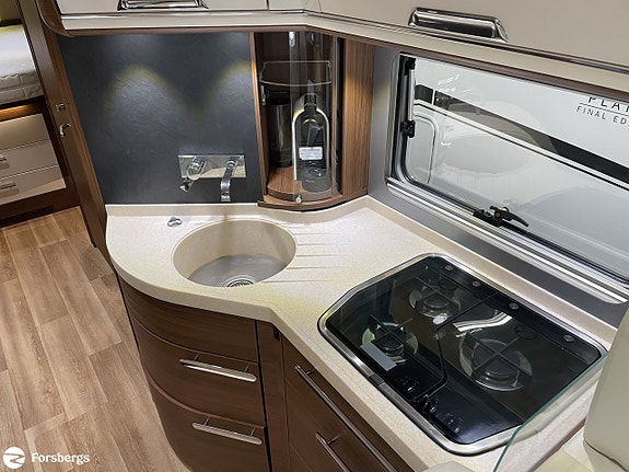 Niesmann Flair 920 LF 16 of 21