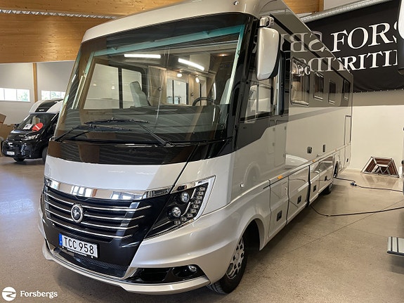 Niesmann Flair 920 LF 2 of 21