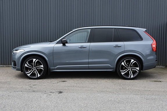 Volvo XC90 6 of 26