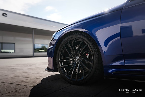 Audi RS4 22 of 22