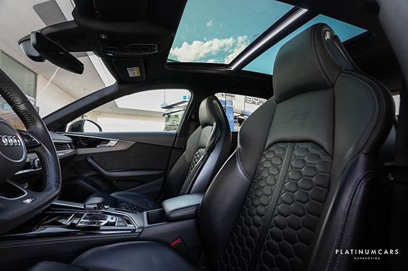 Audi RS4 7 of 22