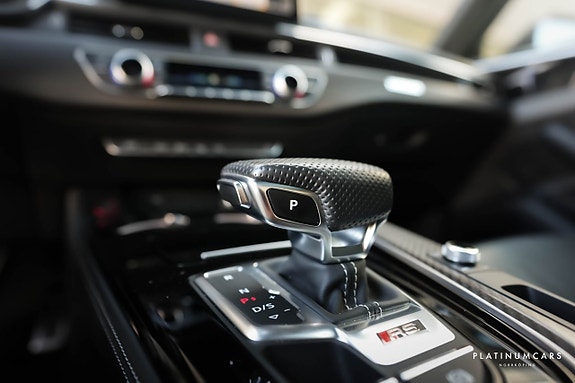 Audi RS4 14 of 22