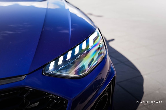 Audi RS4 18 of 22