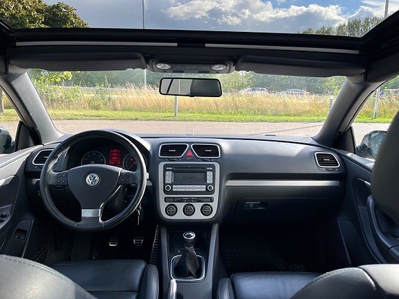 Volkswagen Eos 15 of 24