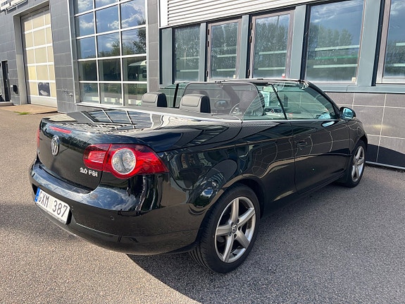 Volkswagen Eos 6 of 24