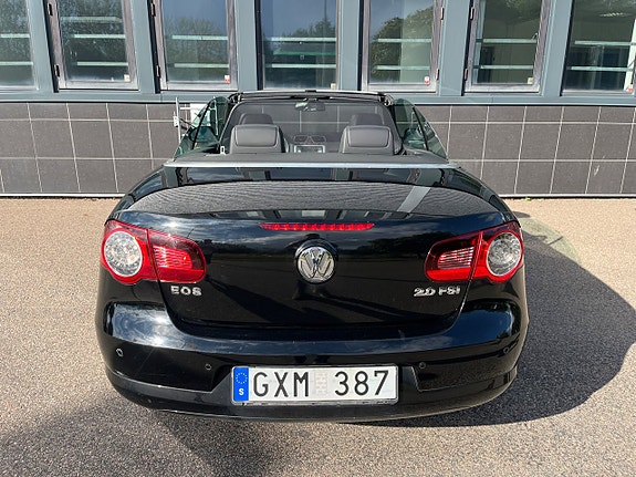Volkswagen Eos 8 of 24
