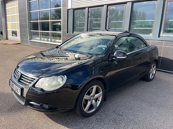 Volkswagen Eos 2 of 24