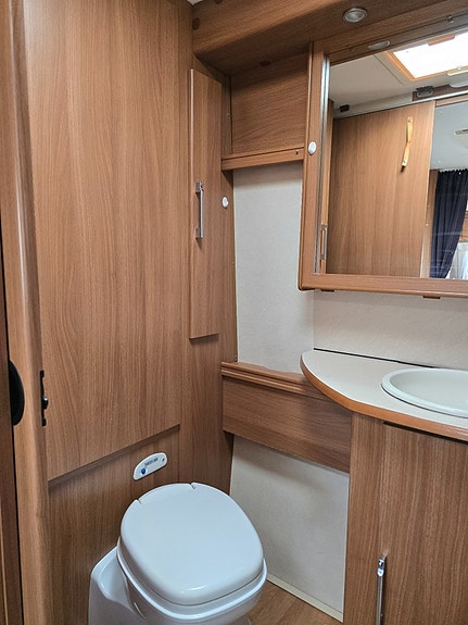 Kabe Safir Etdl KS *Långbäddar *Alde *Förtält *Solceller 24 of 28