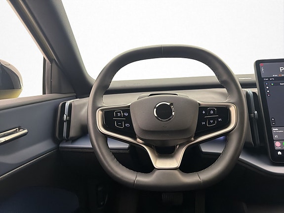 Volvo EX30 14 of 30
