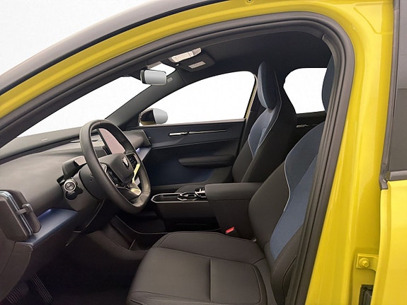 Volvo EX30 12 of 30