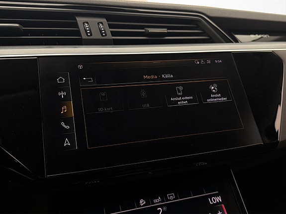 Audi e-tron 25 of 30