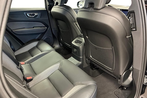 Volvo XC60 9 of 22