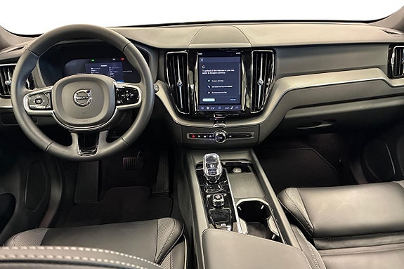 Volvo XC60 10 of 22