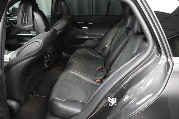 Mercedes-Benz C220 d 12 of 30