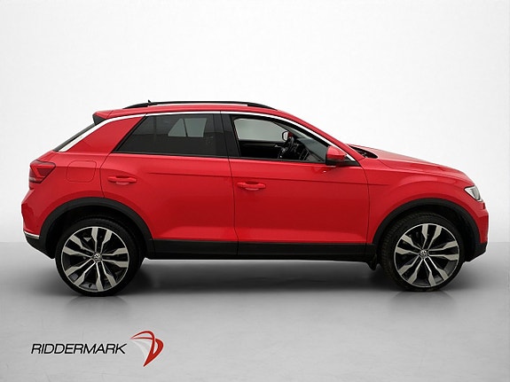 Volkswagen T-Roc 9 of 30