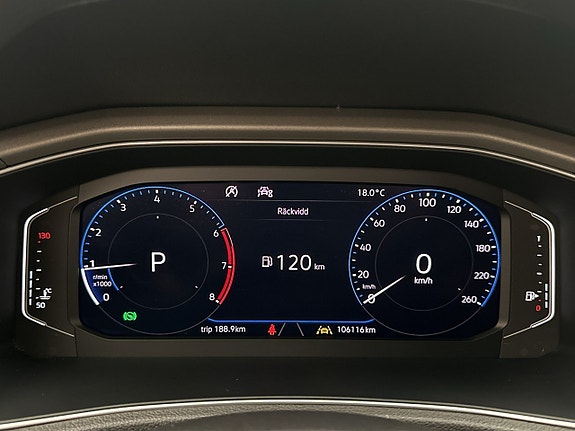 Volkswagen T-Roc 18 of 30