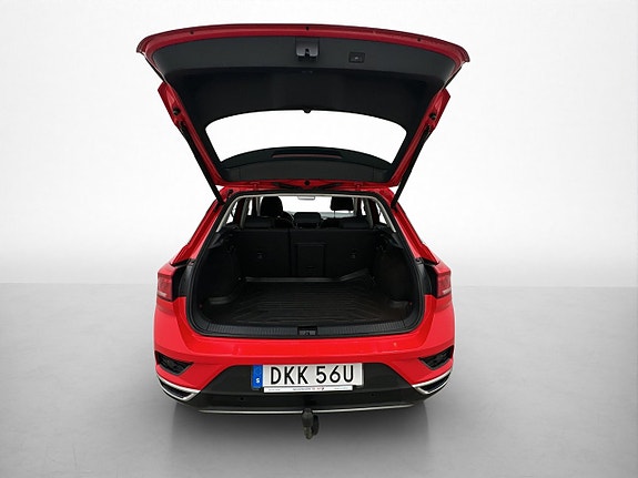 Volkswagen T-Roc 28 of 30