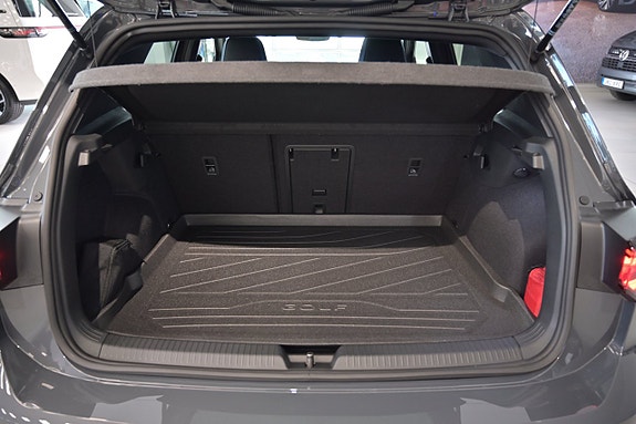Volkswagen Golf I 28 of 28