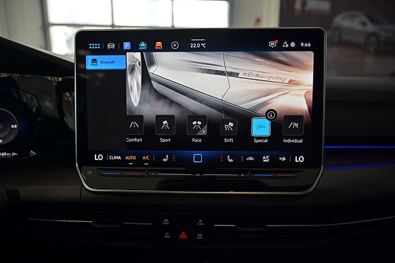 Volkswagen Golf I 19 of 28