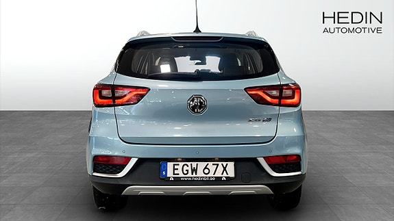 MG ZS 7 of 9