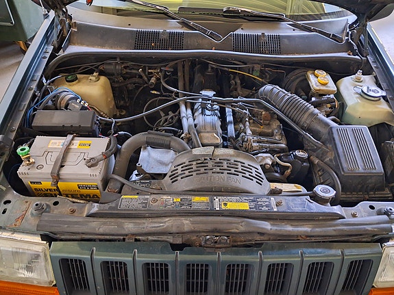 Jeep Grand Cherokee 8 of 8