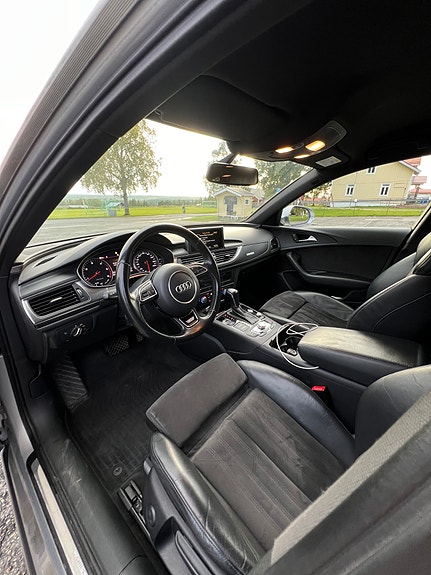 Audi A6 allroad 4 of 5