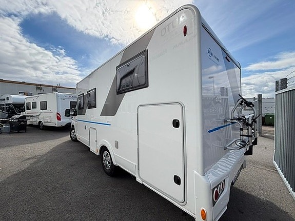 Sun Living S-SERIES S 75 SL / Långbäddar & Taksäng! Får köras på B-kort! Stort garage! cykelställ! mycket fin husbil. 3 of 18