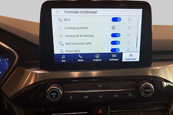Ford Kuga 19 of 19