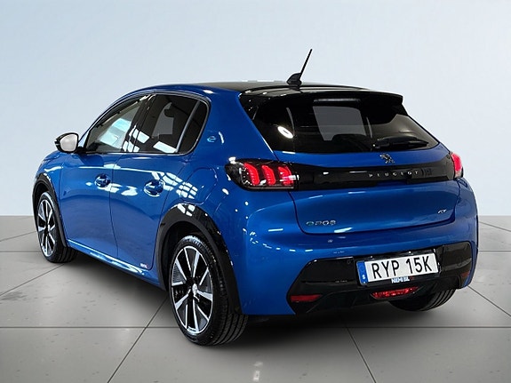 Peugeot e-208 4 of 22