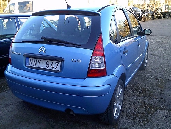 Citroen C3 2 of 2