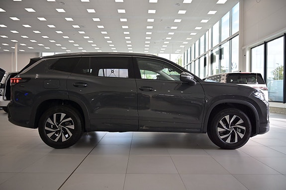Volkswagen Tayron 7 of 26