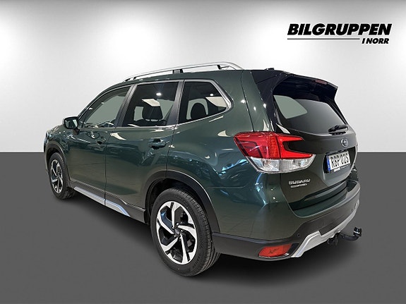 Subaru Forester 6 of 18