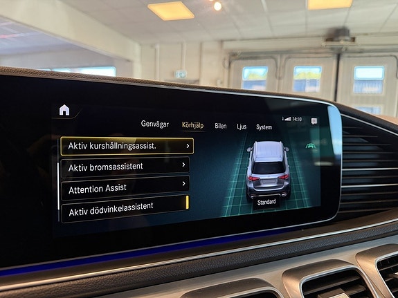Mercedes-Benz GLE400 d 16 of 30