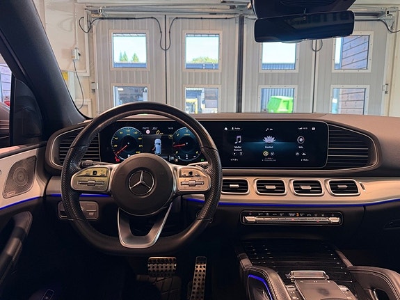 Mercedes-Benz GLE400 d 8 of 30
