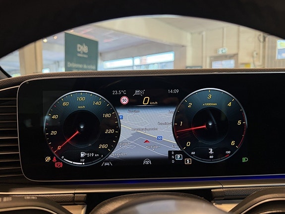 Mercedes-Benz GLE400 d 11 of 30
