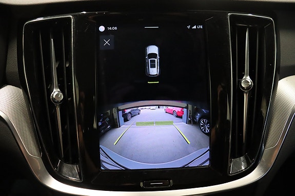 Volvo V60 Cross Country 22 of 30