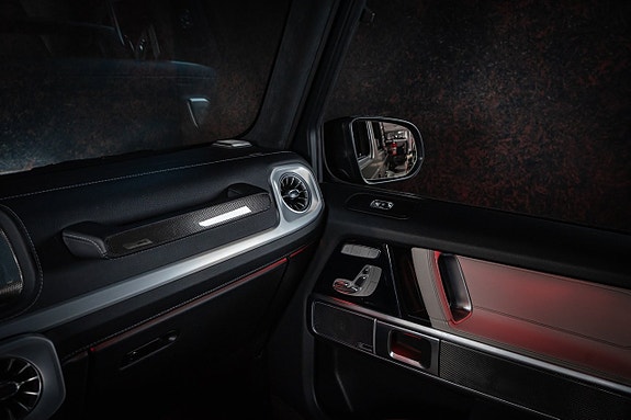 Mercedes-Benz G63 18 of 30
