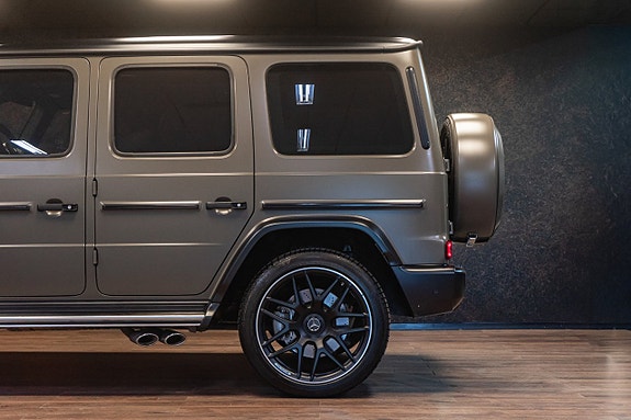 Mercedes-Benz G63 12 of 30