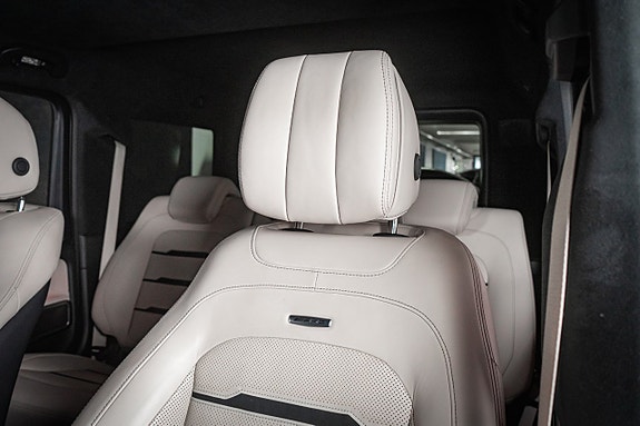 Mercedes-Benz G63 16 of 30