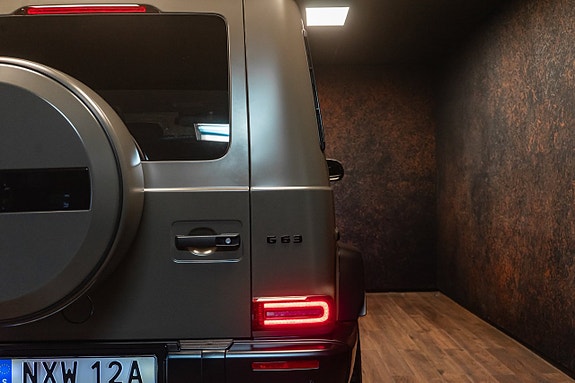 Mercedes-Benz G63 11 of 30